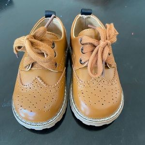Toddler CCTWINS Brown Leather Dress Shoes, size 7